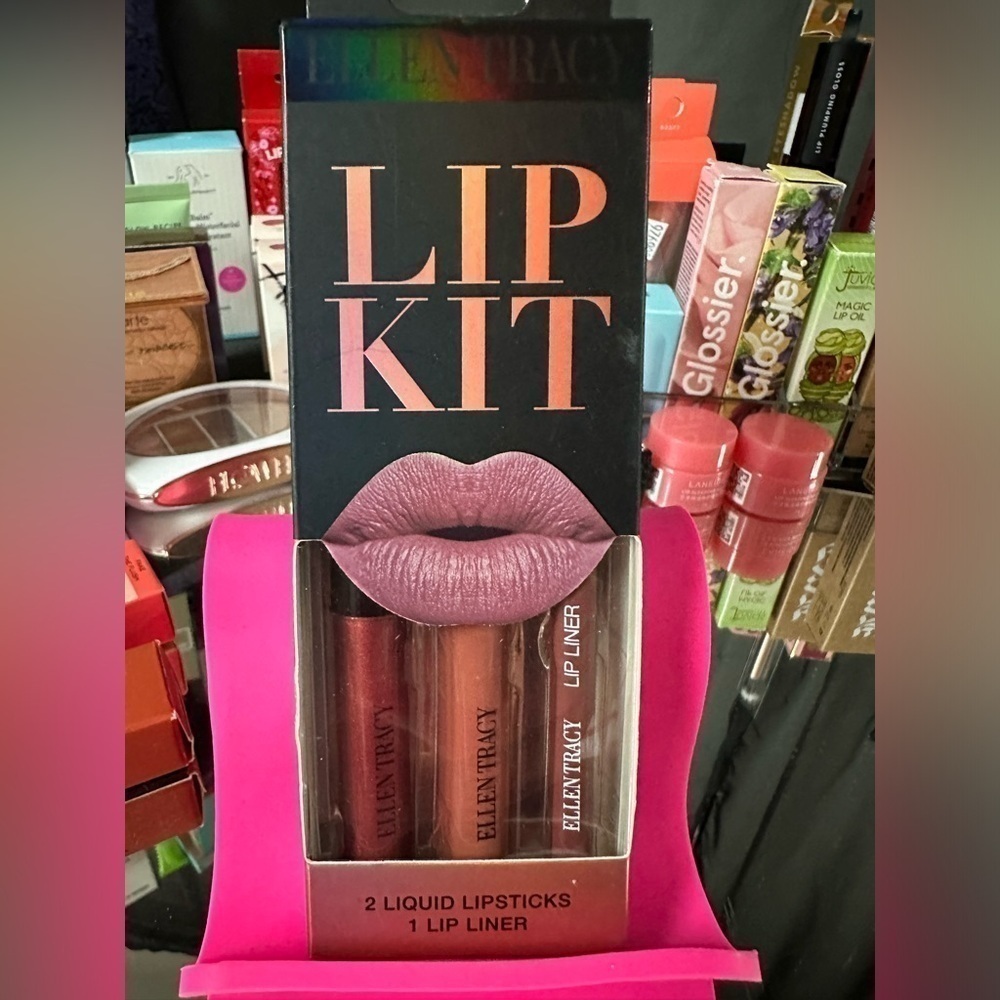 Ellen Tracey Lip Kit
